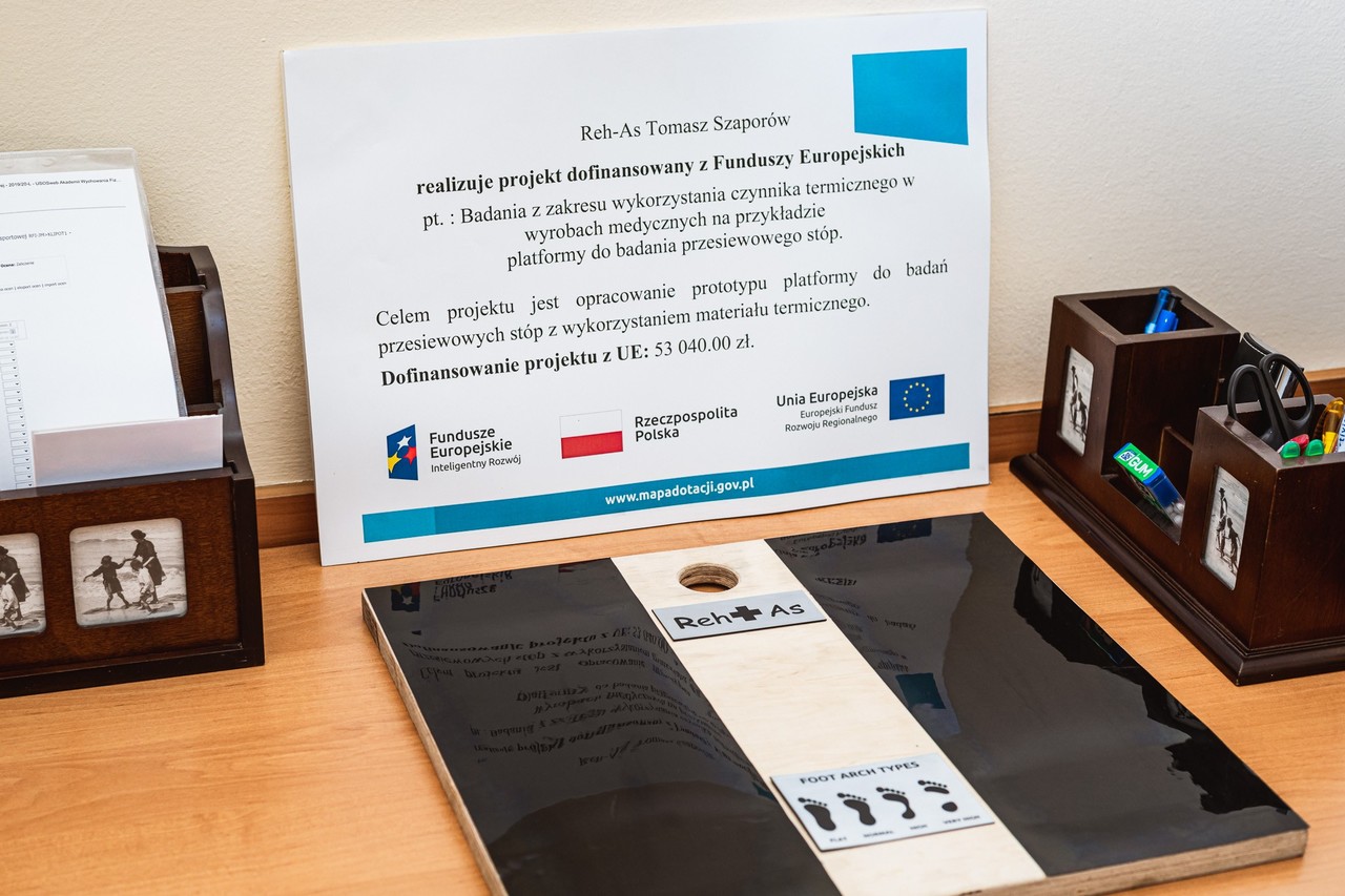 St&oacute;ł z wagą